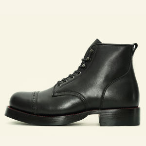 Black Pull-Up Jakkrabbits Officer Boots (MTO0423030072)
